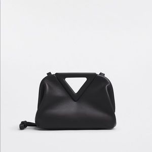 ✨SALE ✨Bottega Veneta Point bag ✨SALE ✨